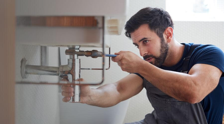 Water heater thermostat replacement in Koloa, HI